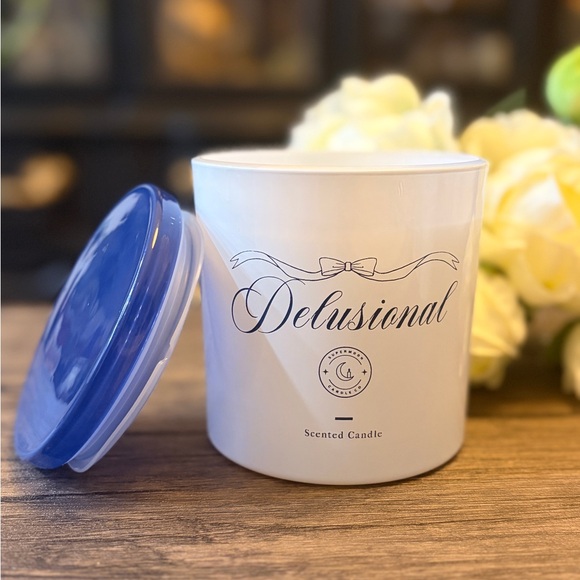 DELUSIONAL ✨🎀 In the Clouds Scented Candle with Blue Lid ✨13 oz - Picture 2 of 7